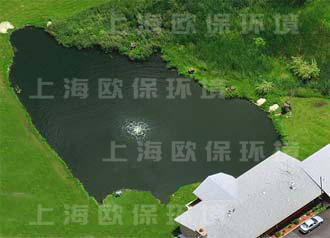 使用太陽能曝氣后，水色自然，湖面凈潔清爽，太陽能增氧機(jī)