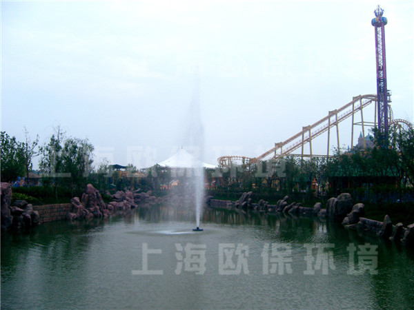 天津華強3D影視基地人工湖上的浮水噴泉曝氣機
